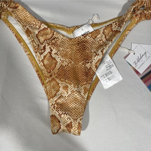 NWT Billabong x‎ Sincerely Jules [ Small ] Over The Sun Hike Bikini Bottoms - Picture 5 of 11
